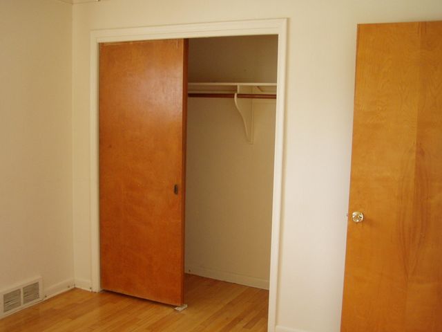 10015 Brady, Redford Charter Twp, MI 48239