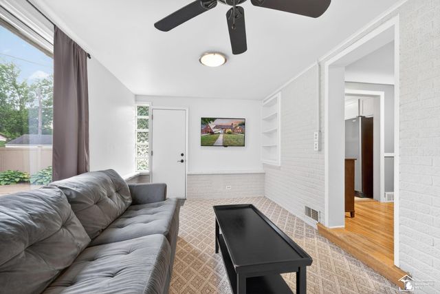 15580 Aster Avenue, Allen Park, MI 48101