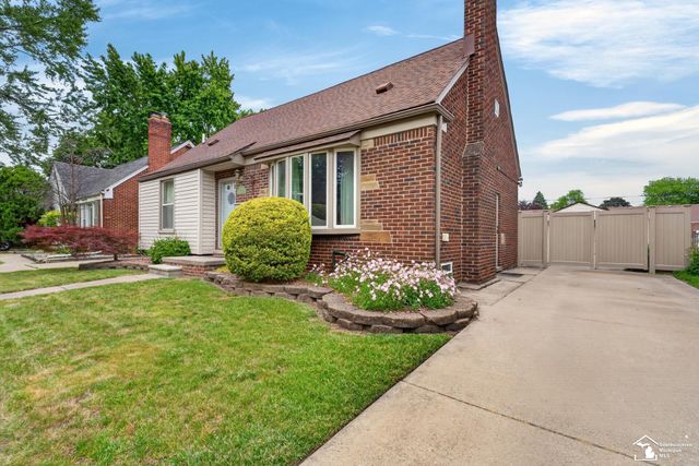 15580 Aster Avenue, Allen Park, MI 48101