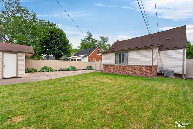 15580 Aster Avenue, Allen Park, MI 48101