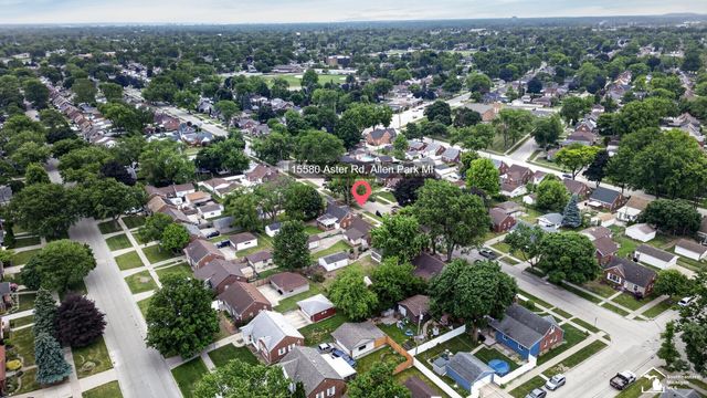 15580 Aster Avenue, Allen Park, MI 48101