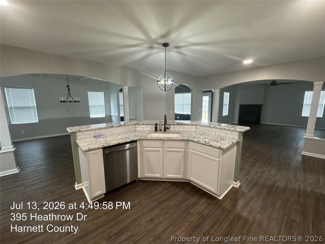 395 Heathrow Drive, Spring Lake, NC 28390