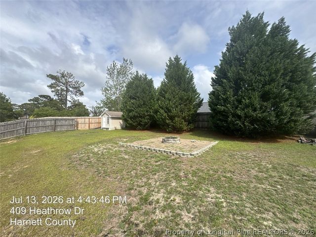 395 Heathrow Drive, Spring Lake, NC 28390