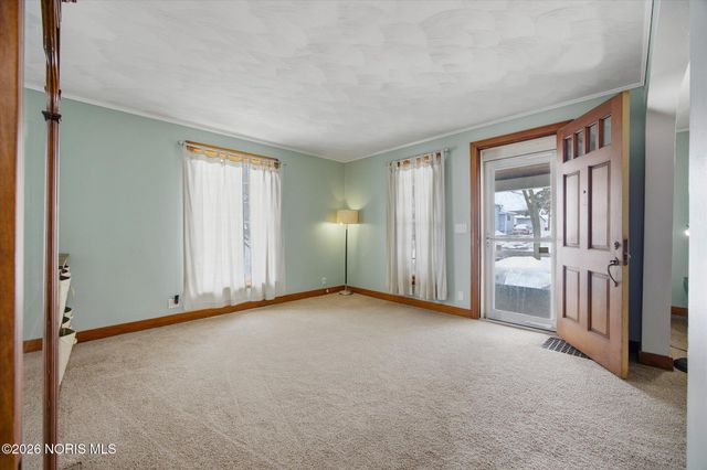 622 Walnut Street, Fostoria, OH 44830