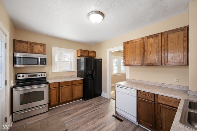 318 E Hanna Avenue, Indianapolis, IN 46227