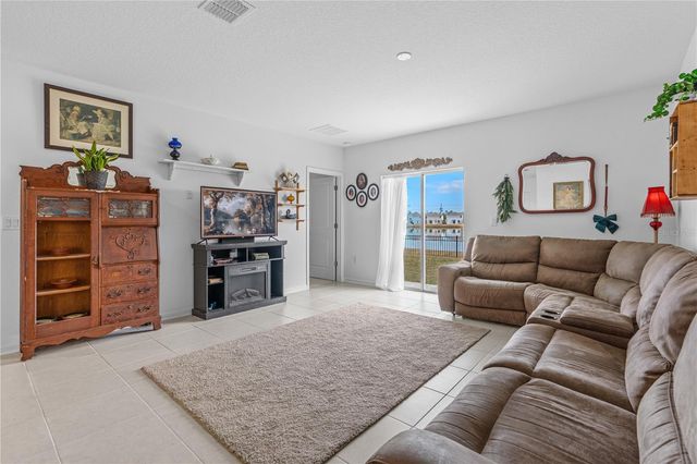 1192 BELLE ISLE LANE, Daytona Beach, FL 32124