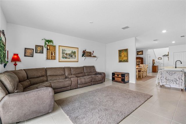 1192 BELLE ISLE LANE, Daytona Beach, FL 32124