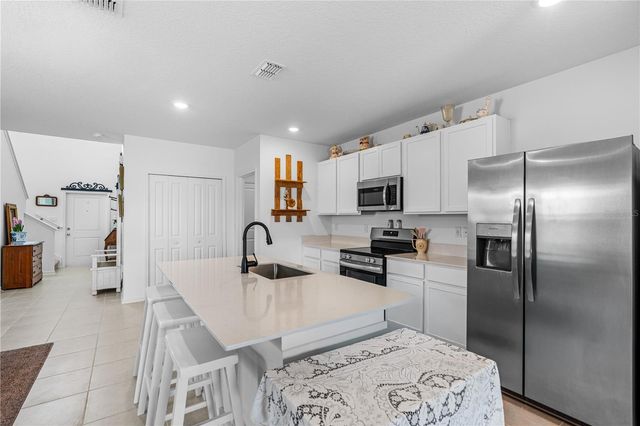 1192 BELLE ISLE LANE, Daytona Beach, FL 32124