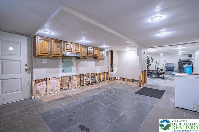 625 Diehl Avenue, Fountain Hill Boro, PA 18015