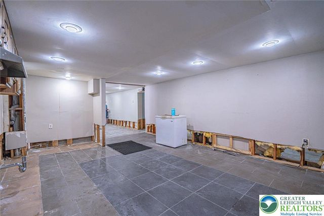 625 Diehl Avenue, Fountain Hill Boro, PA 18015