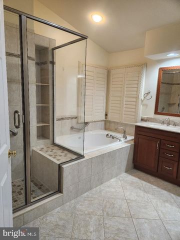 5404 LAKEVALE TER, Bowie, MD 20720