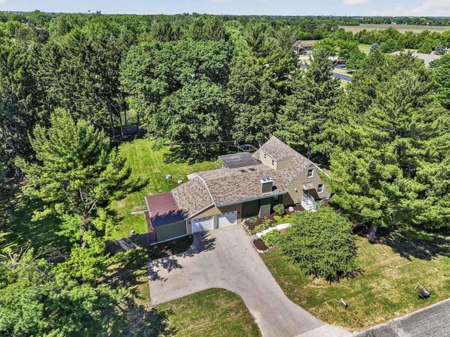 7072 Delview AVENUE, Delavan, WI 53115