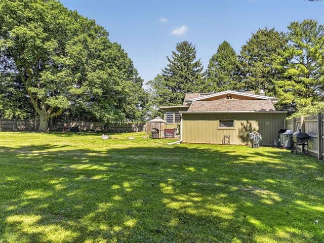7072 Delview AVENUE, Delavan, WI 53115