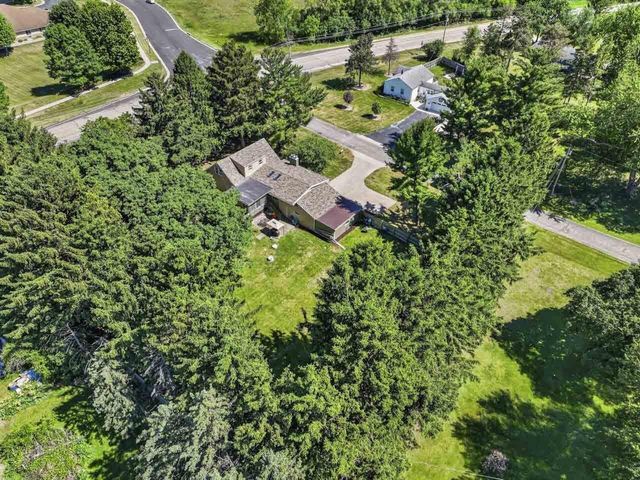 7072 Delview AVENUE, Delavan, WI 53115