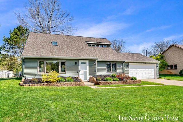 17083 Spahr Street, Ferrysburg City, MI 49456