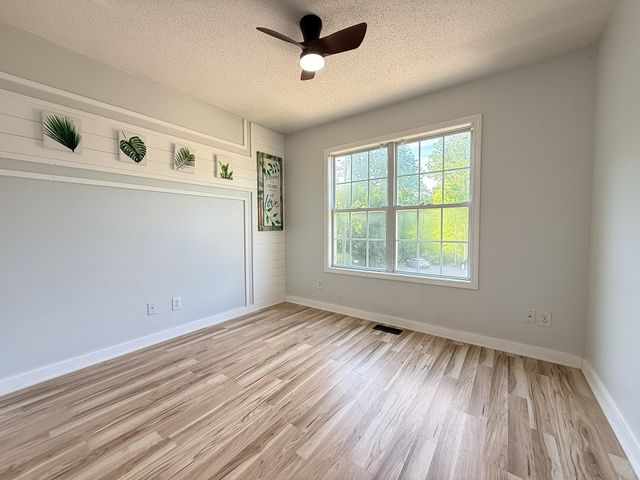 3161 Whitetail Dr, Clarksville, TN 37043