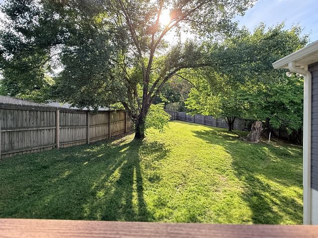 3161 Whitetail Dr, Clarksville, TN 37043