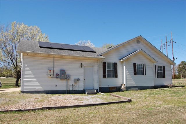 5711 Cedar Valley Drive, Poplar Bluff, MO 63901
