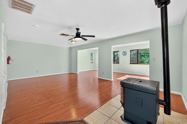 5897 Silverleaf Dr, Foresthill, CA 95631