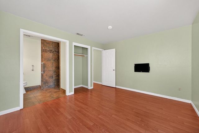 5897 Silverleaf Dr, Foresthill, CA 95631