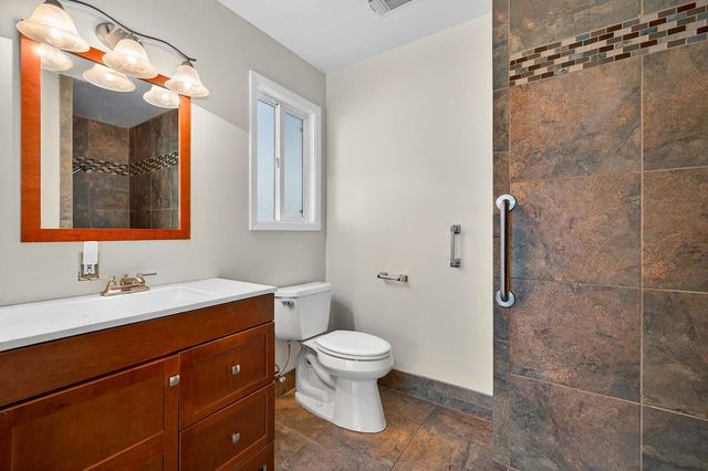 5897 Silverleaf Dr, Foresthill, CA 95631