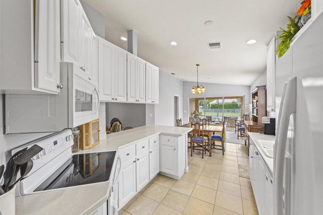 12120 SW Elsinore Drive, Port St Lucie, FL 34987