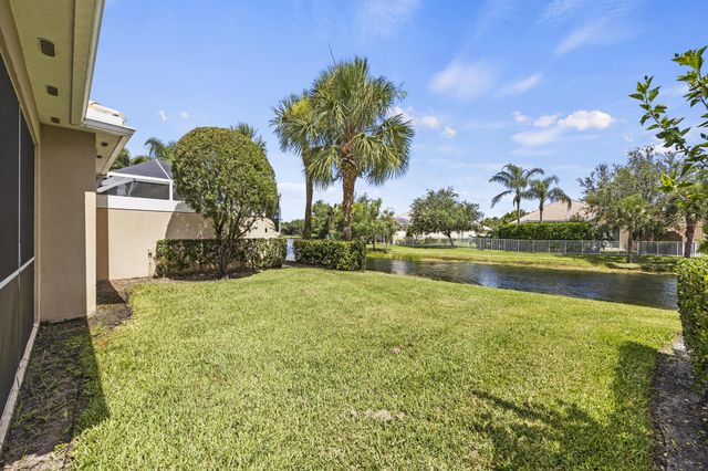 12120 SW Elsinore Drive, Port St Lucie, FL 34987