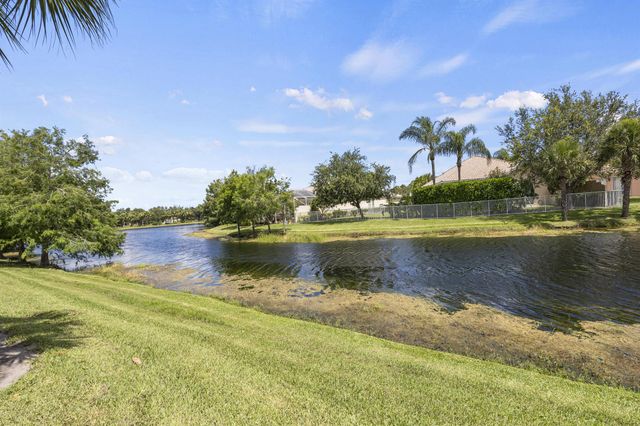 12120 SW Elsinore Drive, Port St Lucie, FL 34987