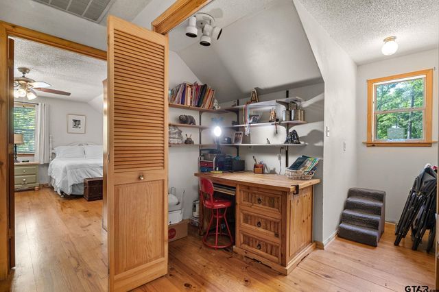 1081 CR 3875, Mineola, TX 75773