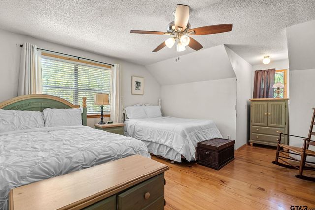 1081 CR 3875, Mineola, TX 75773