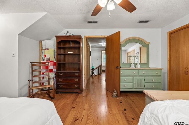 1081 CR 3875, Mineola, TX 75773