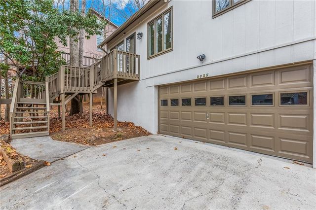 2625 Merry Oaks Trail, Winston-salem, NC 27103