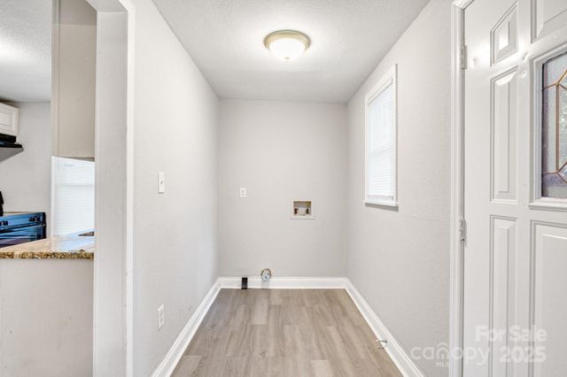 4229 Plato Circle, Charlotte, NC 28208