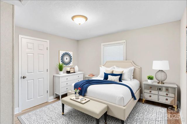 4229 Plato Circle, Charlotte, NC 28208