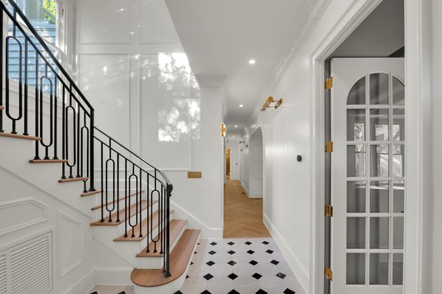 54 Church Street A & B, Charleston, SC 29401