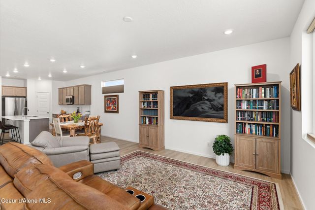 24815 E Snowy Owl Loop, Liberty Lake, WA 99019