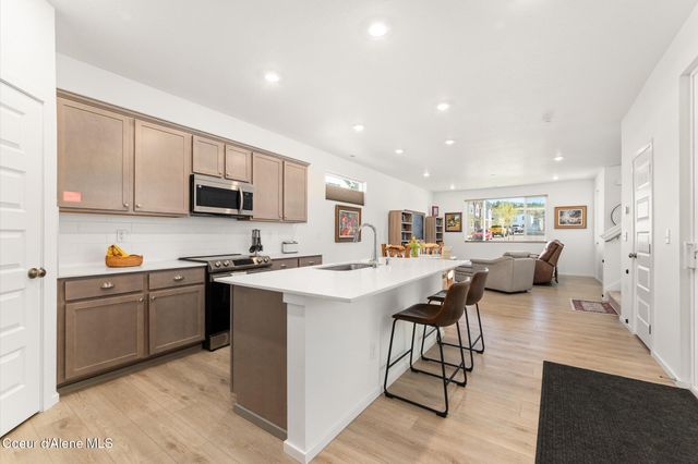 24815 E Snowy Owl Loop, Liberty Lake, WA 99019
