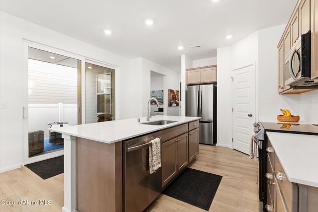 24815 E Snowy Owl Loop, Liberty Lake, WA 99019