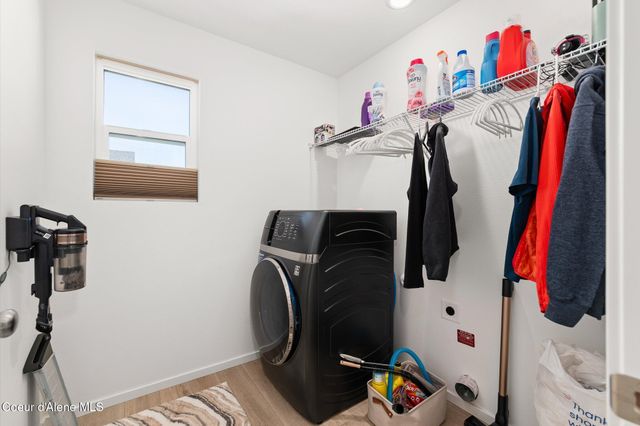 24815 E Snowy Owl Loop, Liberty Lake, WA 99019