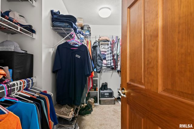 5217 Manhattan Drive, Springfield, IL 62711