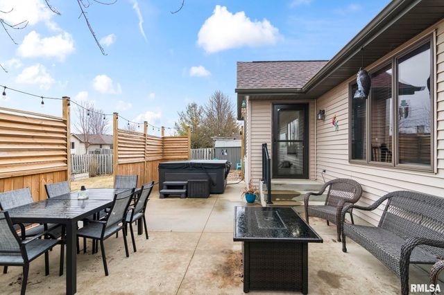 5217 Manhattan Drive, Springfield, IL 62711