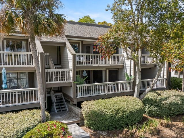 1621 Live Oak Park, Seabrook Island, SC 29455