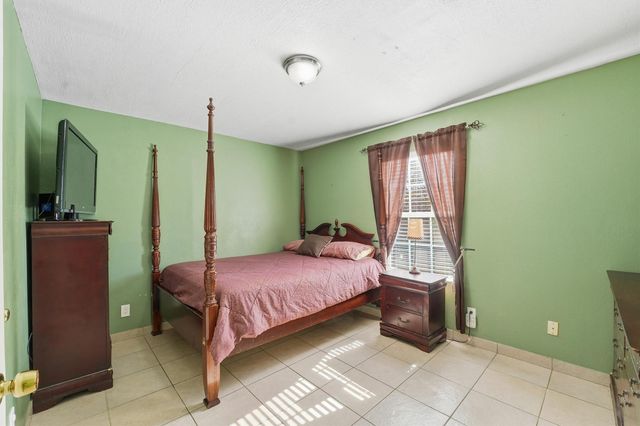 134 Obion Road, Houston, TX 77076