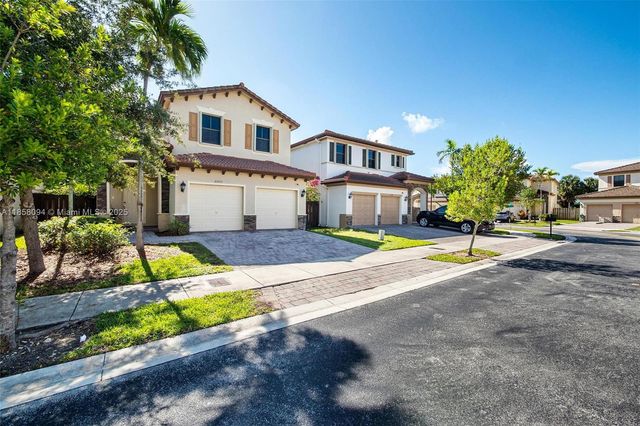 22777 SW 93rd Ct, Cutler Bay, FL 33190