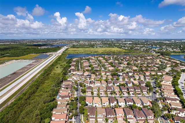 22777 SW 93rd Ct, Cutler Bay, FL 33190