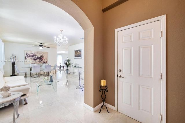 22777 SW 93rd Ct, Cutler Bay, FL 33190