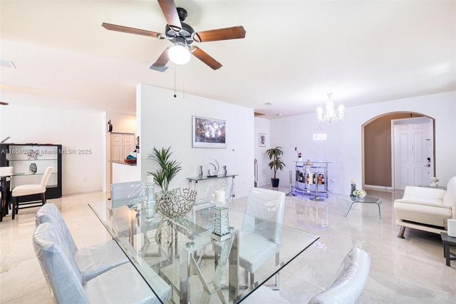 22777 SW 93rd Ct, Cutler Bay, FL 33190