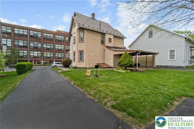 115 Whitfield Street, Nazareth Boro, PA 18064