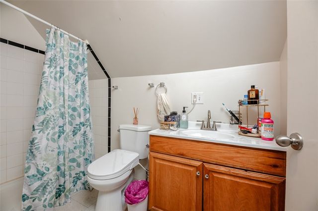 39 Oxford Street, Rochester, NY 14607