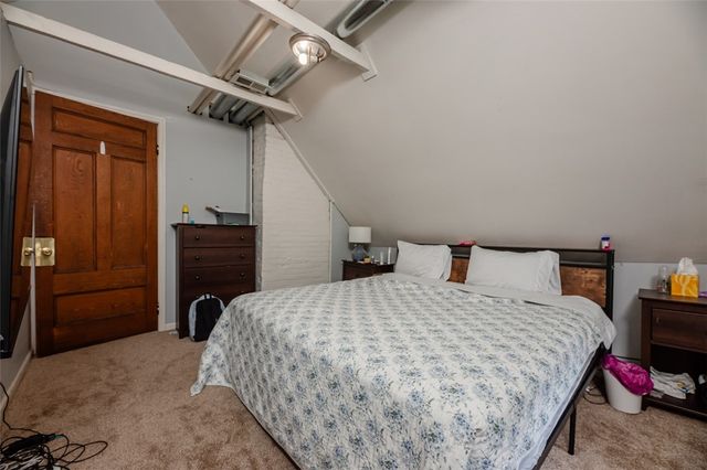39 Oxford Street, Rochester, NY 14607